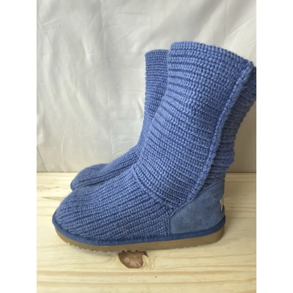 UGG Classic Cardy Mid Calf Knit Crochet Boots women’s Size 6 Sheepskin Footbed